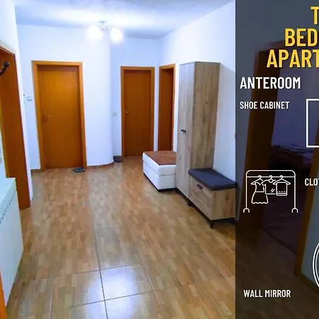 Three Bedroom Διαμέρισμα *